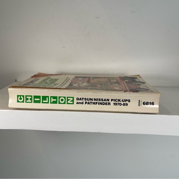 Chilton 6816 Repair Manual Datsun Nissan Pickup Pathfinder 1970-1989 Guide USA - Picture 12 of 16